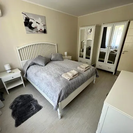 Excellent Location ! General Gurko Apartment Sofia